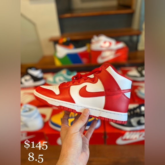 Nike Dunk High Championship Red - Picture 5 of 5